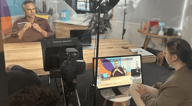 interview-newsroom